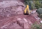 Efeler Belediyesi Sağanak Yağış Nedeniyle Kapanan Alatepe ve Aşağı Kayacık Mahalle Yollarını Yeniden Ulaşıma Açtı
