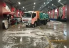Düzce Belediyesi Aziziye Kapalı Pazaryeri’nde Sebze ve Meyve Bölümünü Deterjanla Yıkayarak Kapsamlı Temizlik Gerçekleştirdi