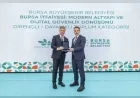 Türkiye Sağlıklı Kentler Birliği Başkanı Dr. Cemil Tugay, Sağlıklı Şehirler Yarışması’nda Ödülleri Takdim Etti