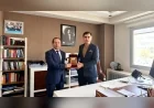 MİS Başak Yönetim Kurulu Başkanı Köksal Salim’e Merhamet ve Emek Ödülleri’ne Katkılarından Dolayı Teşekkür Plaketi