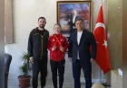 Manisa Gençlik ve Spor İl Müdürü Yunus Öztürk: “Milli Sporcumuz Nurbade Büber’in Avrupa Şampiyonluğu Bizleri Gururlandırdı”