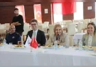 Menderes Belediye Başkan Vekili Asuman Şen: “Muhtarlarımızla Birlikte Halka Hizmet Etmeye Devam Edeceğiz”