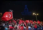 İzmir Büyükşehir Belediyesi 29 Ekim’de Bin Dronluk Işık Şöleni ve Havai Fişek Gösterisi Düzenleyecek