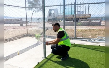 İzmir Büyükşehir Belediyesi Bostanlı’da iki yeni padel kortunu ekim ayında hizmete açacak