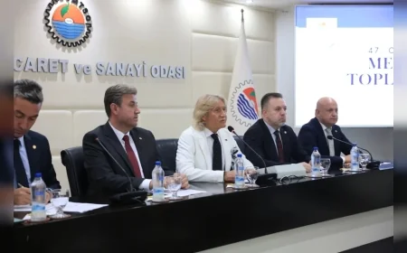 MTSO Meclisi 2022–2026 dönemini tamamladı, üyelere hatıra plaketleri takdim edildi