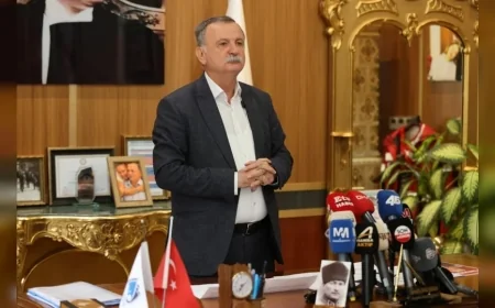 Yunusemre Belediye Başkanı Semih Balaban: “Spil Mahallesi’nde doğalgaz için ilk kazma 30 Ekim’de vuruluyor”