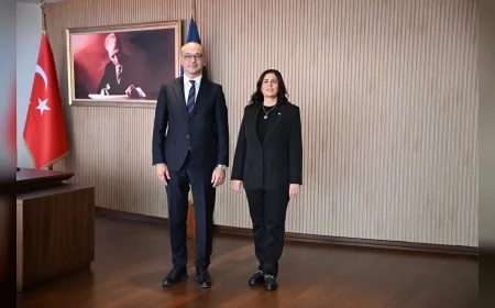Aydın Büyükşehir Belediye Başkanı Özlem Çerçioğlu, Karayolları Bölge Müdürü Büyük ile kentteki yatırımları görüştü