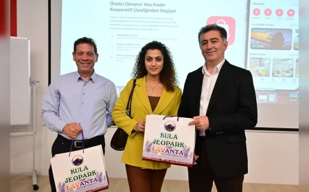Manisa Büyükşehir Belediyesinden kadın kooperatiflerine dijital satış ve erişim desteği