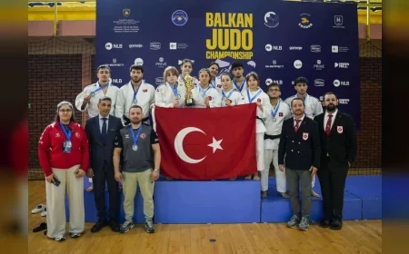 Manisalı milli judocu Hira Nur Turgut Balkan Şampiyonası’ndan 2 madalyayla döndü