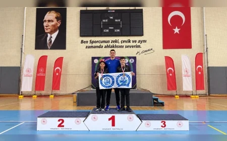 Yıldırım Belediyesporlu genç dartçılar Türkiye Şampiyonası’ndan 4 madalyayla döndü
