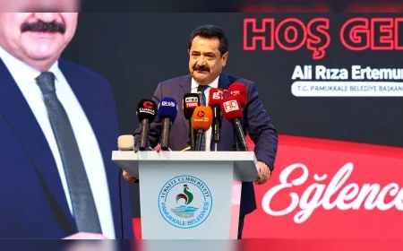 Pamukkale Irlıganlı Ayva ve Nar Festivali kortej yürüyüşüyle başladı