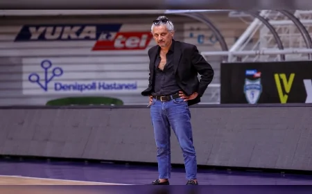 Yukatel Denizli Basket Başkanı Veli Deveciler: “Rica ediyorum, yalvarıyorum; bu takıma sahip çıkın”