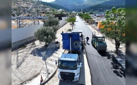 Manisa Büyükşehir Belediye Başkanı Besim Dutlulu: “Manisa’nın 17 ilçesinde hiç durmadan çalışmaya devam edeceğiz”
