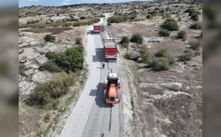 Manisa Büyükşehir Belediye Başkanı Besim Dutlulu: “Kula’da 35 kilometrelik hattı yeniliyoruz”