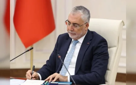 Çalışma ve Sosyal Güvenlik Bakanı Prof. Dr. Vedat Işıkhan: “Hak ve güvenceleri koruyan daha kapsayıcı bir çalışma hayatı oluşturacağız”