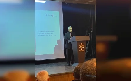 Elazığ’da muhtarlara uyuşturucuyla mücadele toplantısında şüpheli durumlara karşı iş birliği çağrısı yapıldı