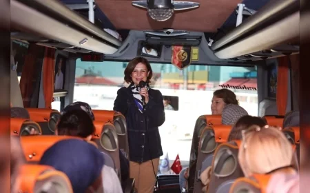 Eskişehir Büyükşehir Belediyesi’nin kültürel miras gezileri kapsamında kadınlar Sivrihisar’ı keşfetti