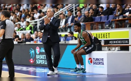 Yukatel Denizli Basket Başantrenörü Zafer Aktaş: “İlk Avrupa galibiyetimizi Yusuf Karataş’a hediye ediyorum”