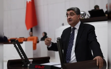 DEVA Partisi Genel Başkan Yardımcısı Mehmet Emin Ekmen: “Halit Altun’un ailesine devlet olarak sahip çıkalım”