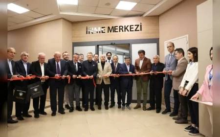 Pamukkale Üniversitesinde 512 Kesitli Sanal Anjiyo BT Cihazı Hizmete Girdi, Hayırsever İş İnsanlarına Teşekkür Plaketi Verildi