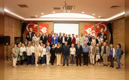 Efeler Belediye Başkanı Anıl Yetişkin’in İkinci Bahar Üniversitesi’ne Yoğun İlgi: İlk Haftada 100’ü Aşkın Başvuru