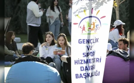 Ankara Büyükşehir Belediyesi Üniversiteli Gençleri “Hoş Geldin Şenliği”nde Buluşturdu