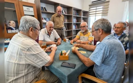 Mersin Büyükşehir Belediyesi’nin Emekli Evleri 6 Bini Aşkın Üyesiyle Sosyal Yaşamın Buluşma Noktası Oldu