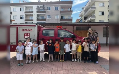 Toroslar Belediyesinden Miniklere Afet Eğitimi: Çocuklar Acil Durumlarda Doğru Davranışları Öğrendi