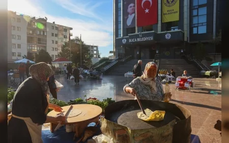 Buca Belediyesi Tarım Ürünleri Pazarı’nda Üreten Mesude Atagün: “Torunlarımın Elleri Kalem Tutsun Diye Emek Veriyorum”