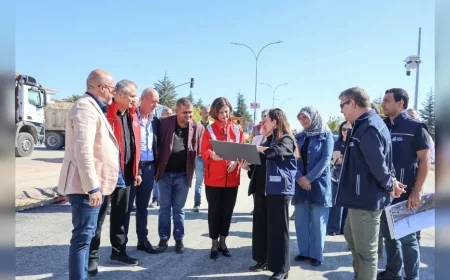 Eskişehir Büyükşehir Belediye Başkanı Ayşe Ünlüce: “100. Yıl Bulvarı’nda 18 Bin Ton Asfalt Serimi Tamamlandı”