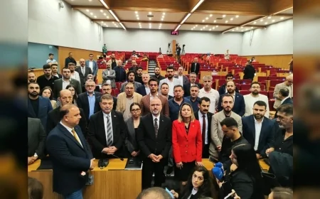 AK Parti İzmir Büyükşehir Belediye Meclisi Grup Başkan Vekili Hakan Yıldız: “Çoğunluk bizde anlayışıyla meclisi çalıştırılmaz hale getirmişlerdir”