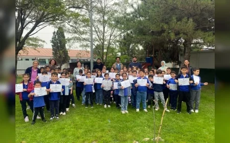 Yalova Belediyesi Veteriner İşleri Müdürlüğü 11 Okuldan 415 Öğrenciyi Hayvanları Koruma Günü’nde Ağırladı