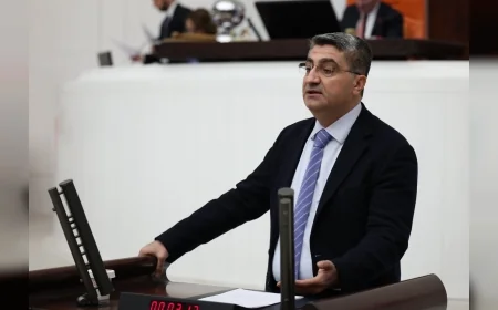 DEVA Partisi Genel Başkan Yardımcısı Mehmet Emin Ekmen: “Aileyi korumaya yönelik politikalar söylemlerden ibaret olmamalı”
