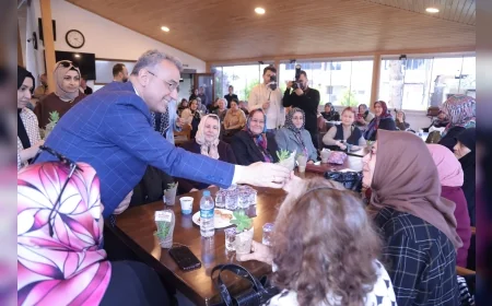 İlkadım Belediye Başkanı İhsan Kurnaz: “Büyüklerimizin Sosyal Hayatta Aktif Olmalarını Destekliyoruz”