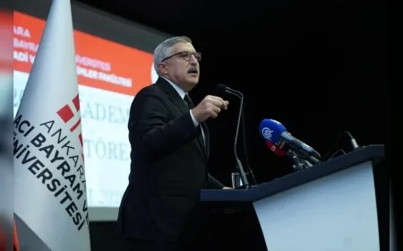 AK Parti Genel Başkan Yardımcısı Hüseyin Yayman: “Bir Hoca Bir Gencin, O Genç de Memleketin Kaderini Değiştirebilir”