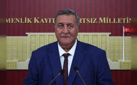 CHP Niğde Milletvekili Ömer Fethi Gürer: “Bor Türkiye'nin ekonomisini de yaşam standartlarını da farklılaştıracak kadar önemli bir maden”