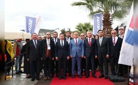 Muğla Büyükşehir Belediye Başkanı Ahmet Aras: “Bodrum Boat Show Bir Hayaldi ve Bugün Bu Hayalin Gerçeğe Dönüşmesinin Mutluluğunu Yaşıyoruz”