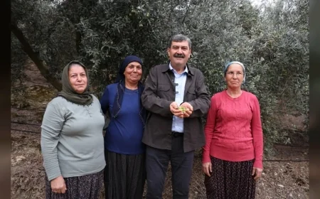 Toroslar Belediye Başkanı Abdurrahman Yıldız: “Toprağımız altın ama üretici emeğinin karşılığını alamıyor”