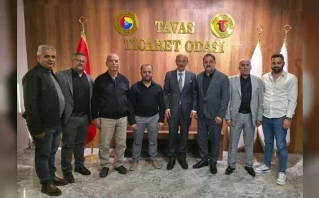 Anahtar Parti Tavas İlçe Başkanı Tuncay Karatekin’den Belediye Başkanı Tatık ve Ticaret Odası Başkanı İnamlık’a Ziyaret