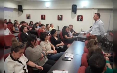 Karşıyaka Belediye Başkanı Yıldız Ünsal: “Enerji verimliliği gelecek nesillere karşı sorumluluğumuzun önemli bir parçası”