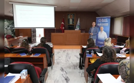 Odunpazarı Belediyesi’nde Kadın Personele Yönelik Meme Kanseri Farkındalık Seminerlerinde Erken Teşhis Anlatıldı