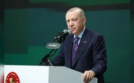 Cumhurbaşkanı Erdoğan: “İnsanımıza kaliteli, hızlı ve etkin sağlık hizmetleri sunuyoruz” diyerek İstanbul’daki sağlık yatırımlarını ve 38 bin personel alımını duyurdu