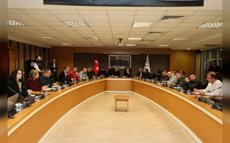 Beykoz’da Rekor Yağış Sonrası Belediye Ekipleri Seferber Oldu, 1.879 Talebin Tamamına Ulaşıldı