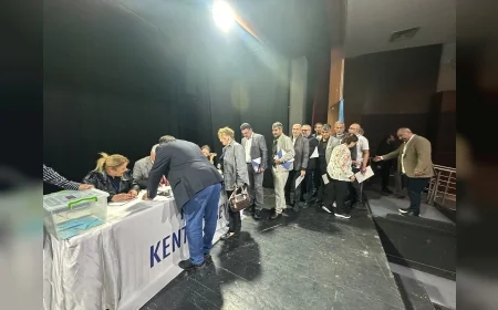 Konak Kent Konseyi Muhtar Meclisi Seçiminde Millet Mahallesi Muhtarı Şener Doğan Başkanlığa Seçildi!