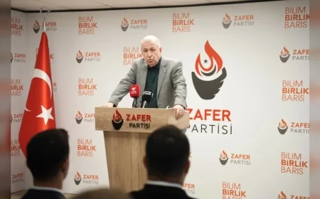 Zafer Partisi Genel Başkanı Prof. Dr. Ümit Özdağ: “Gençler Okuyarak ve Çalışarak Kendilerini Geliştirmeli”