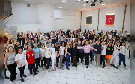Buca Belediyesi’nin Ücretsiz Pilates ve Zumba Kurslarına Kadınlardan Yoğun İlgi