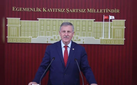 Yeni Yol Grup Başkanvekili Doç. Dr. Selçuk Özdağ: “Tarım ve gıdadaki mevcut durum tamamen sizin eserinizdir”