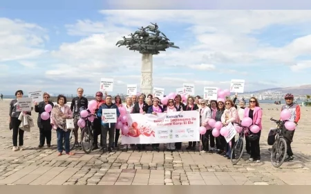 İzmir Konak’ta Meme Kanserine Karşı Farkındalık ve Dayanışma Buluşması: Erken Teşhisin Önemine Dikkat Çekildi