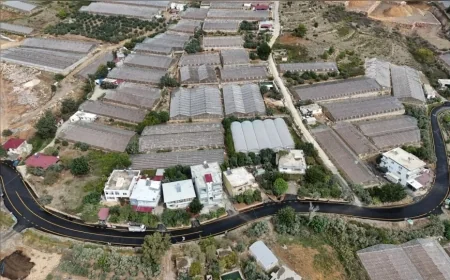 Mersin Büyükşehir Belediyesi Aydıncık’ta 5 Bin 213 Ton Sıcak Asfaltla Yolları Yeniledi