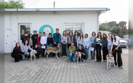 Bornova Belediye Başkanı Ömer Eşki: “83 Can Dostumuzun Yeni ve Güvenli Yuvalarına Kavuşması Hepimizi Çok Mutlu Etti”